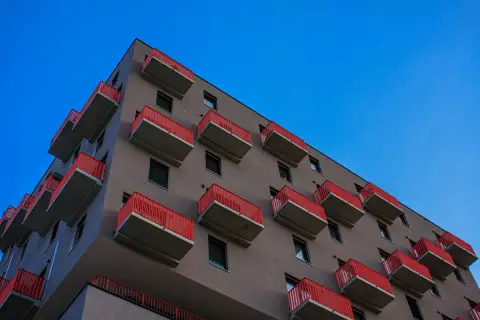 2 BHK Apartment in Andheri West